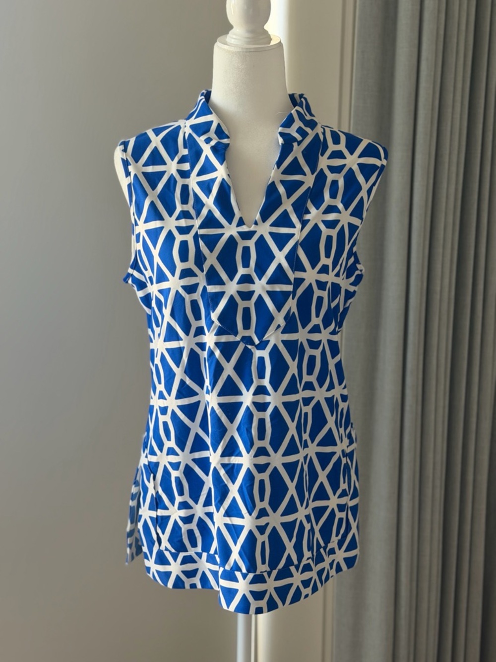 Jude Connally Royal Blue and White Geometric Sleeveless V-Notch Top